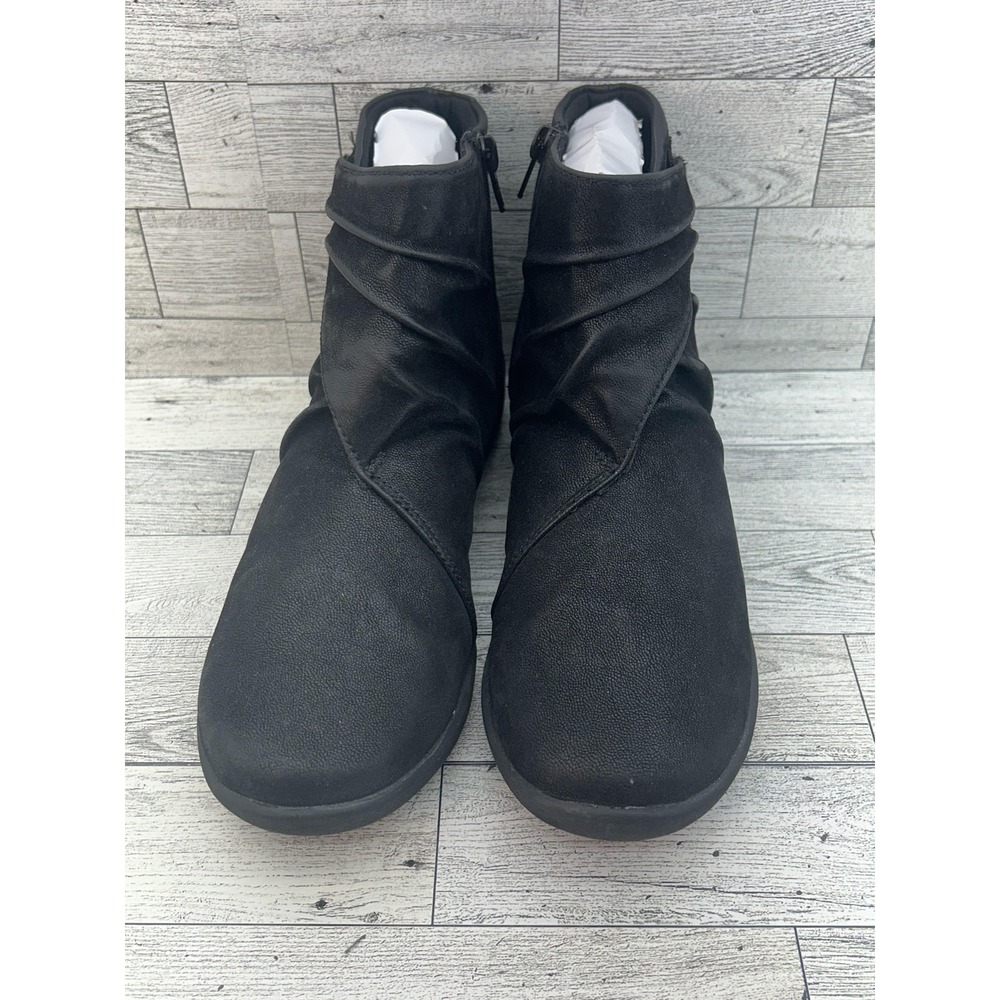 Clarks Sillian Sway Boots Womens Size 9M Black Slip‎ On Comfort Ankle Shoes Zip